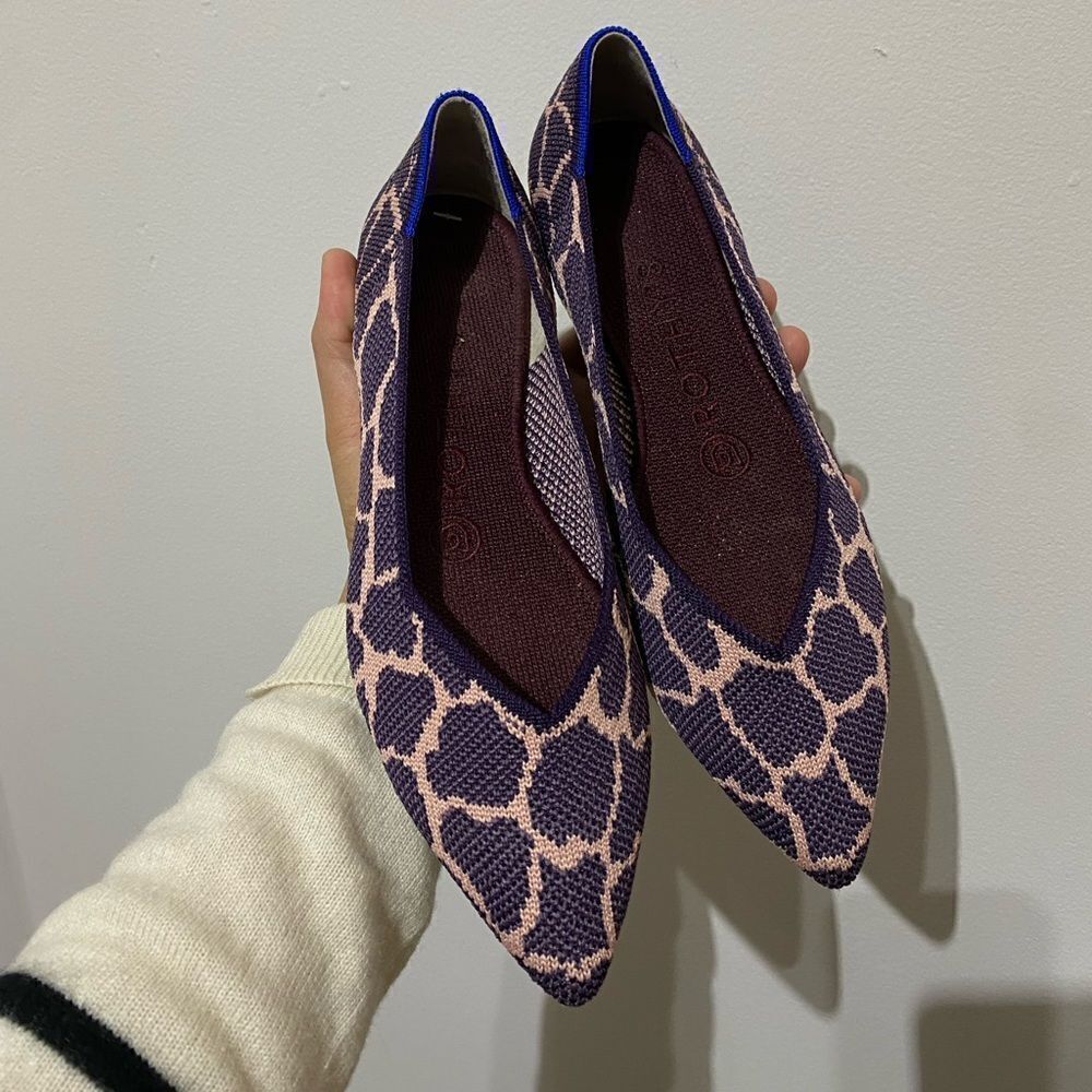 NEW Rothy’s The Point Violet Giraffe - Picture 3 of 3